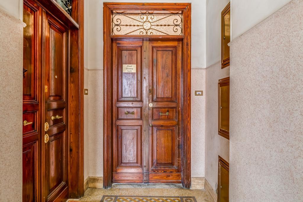 Prati Luxury Suites ローマ エクステリア 写真