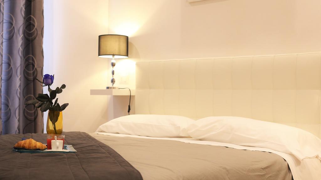 Prati Luxury Suites ローマ 部屋 写真